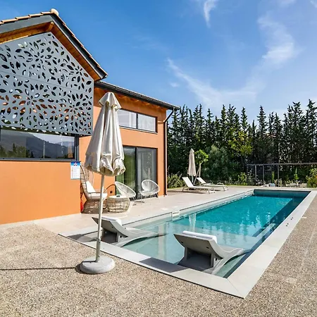 Villa Wind